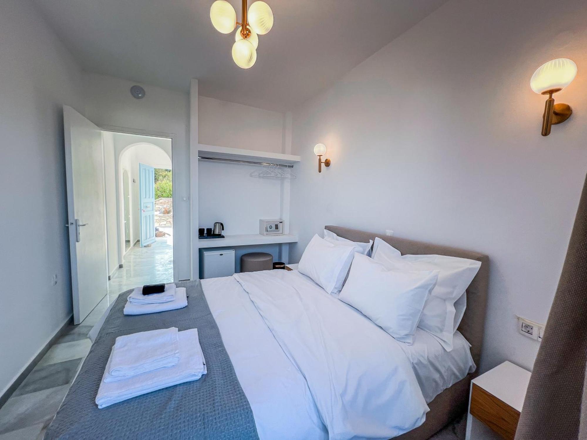 Yaleena Residences Driósz Kültér fotó